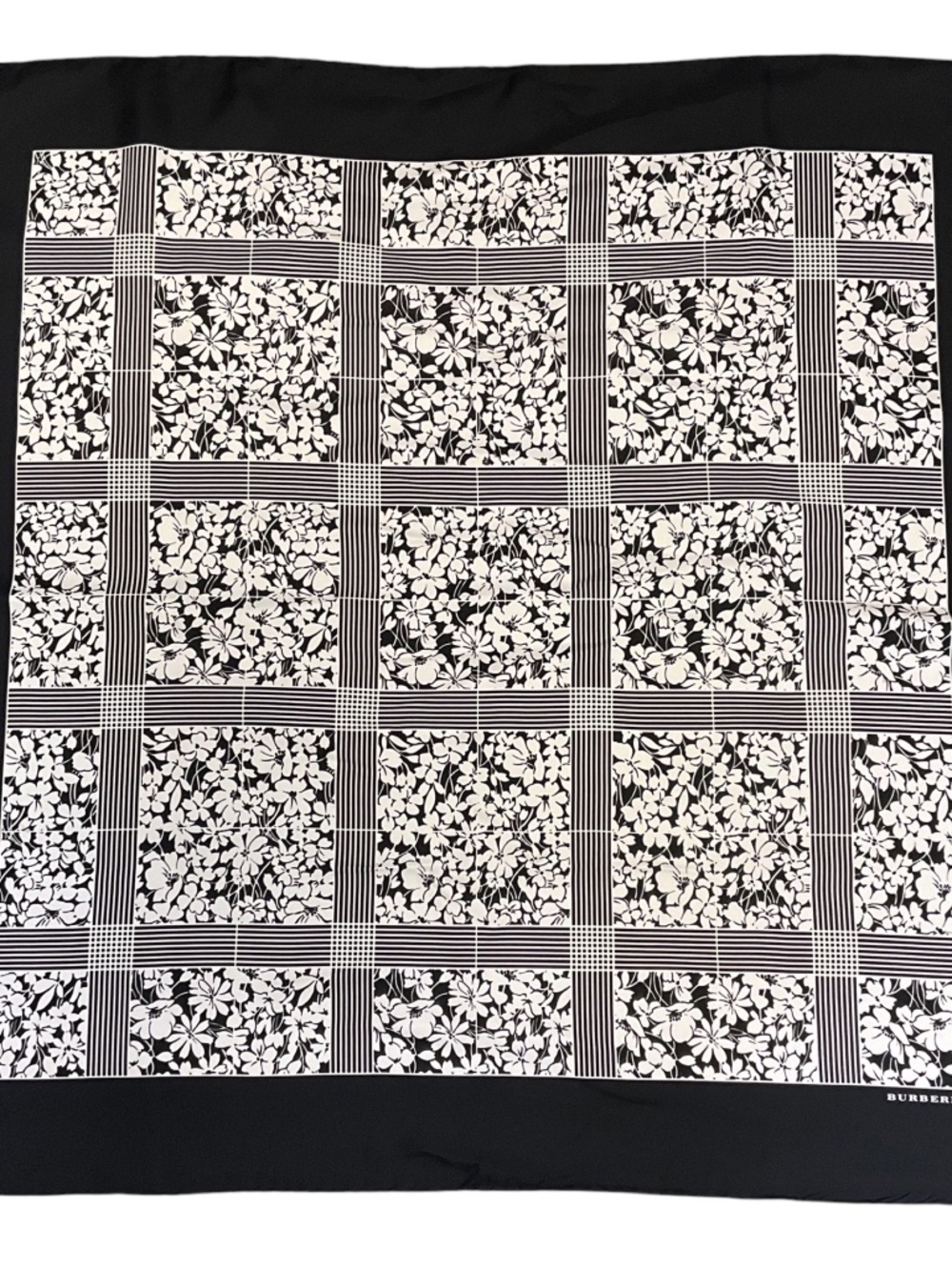 BURBERRY BLACK / WHITE FLORAL PRINT SQUARE SILK TWILL SCARF